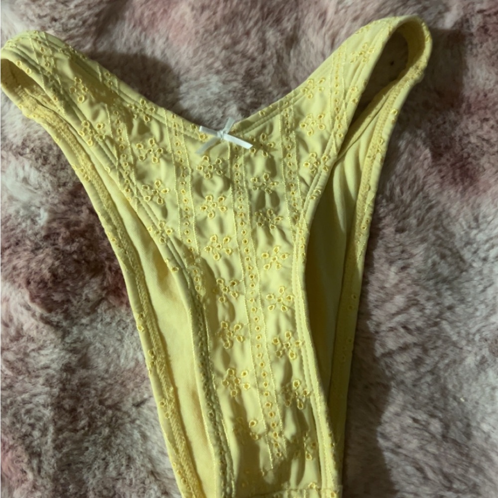 Yellow wild fable bikini bottoms